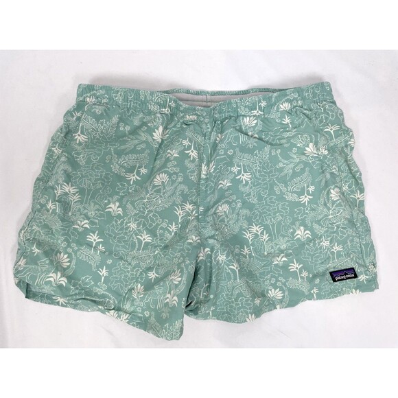 Patagonia Baggies Shorts Women Large Beyond Extinction Vjosa Green Leaf 4" - Picture 1 of 8
